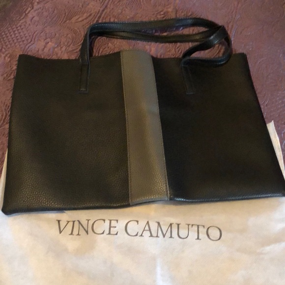 Vince Camuto Handbags - Vince Camuto Luck Tote